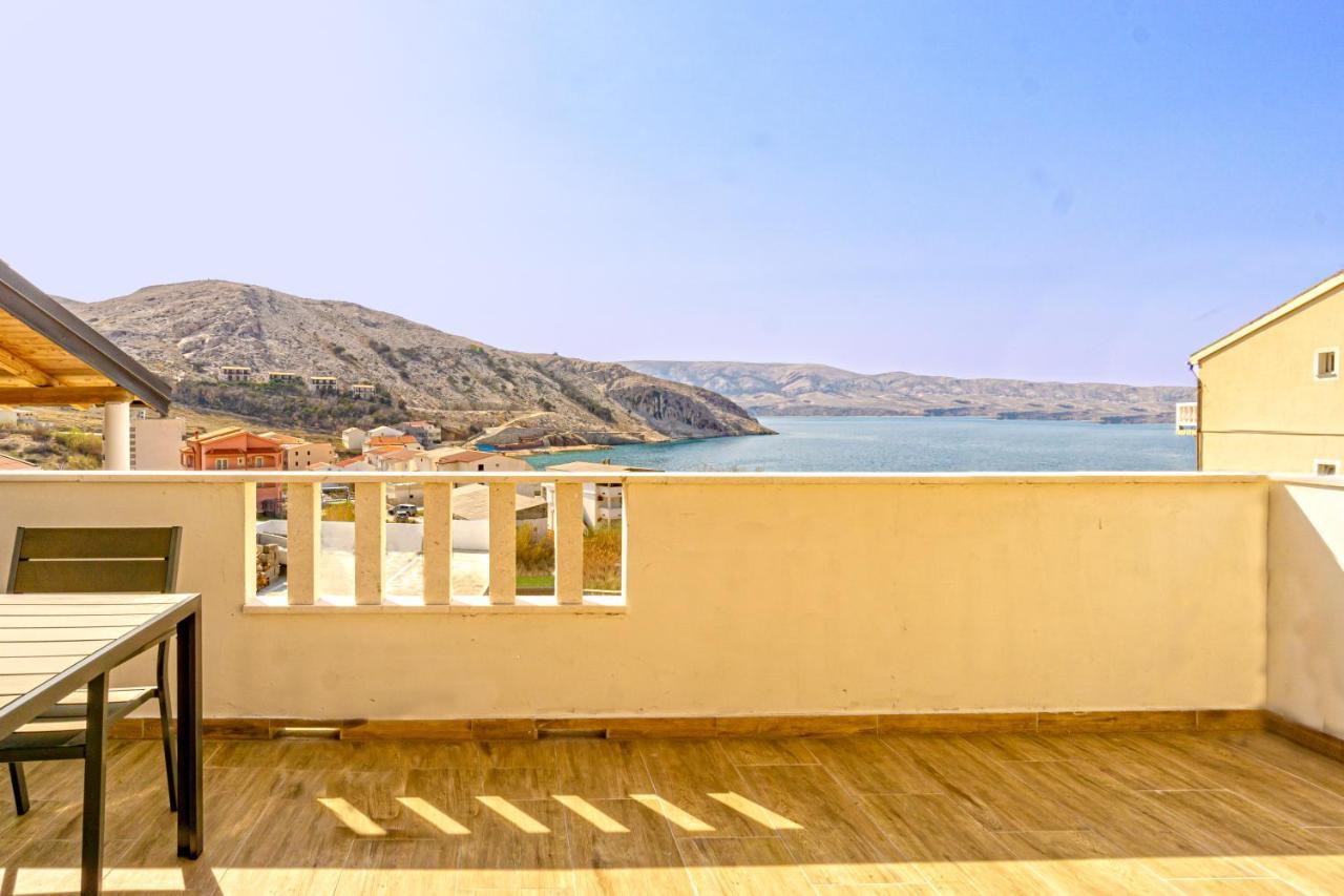 Апартаменты Modern Oceanview Метайна Экстерьер фото